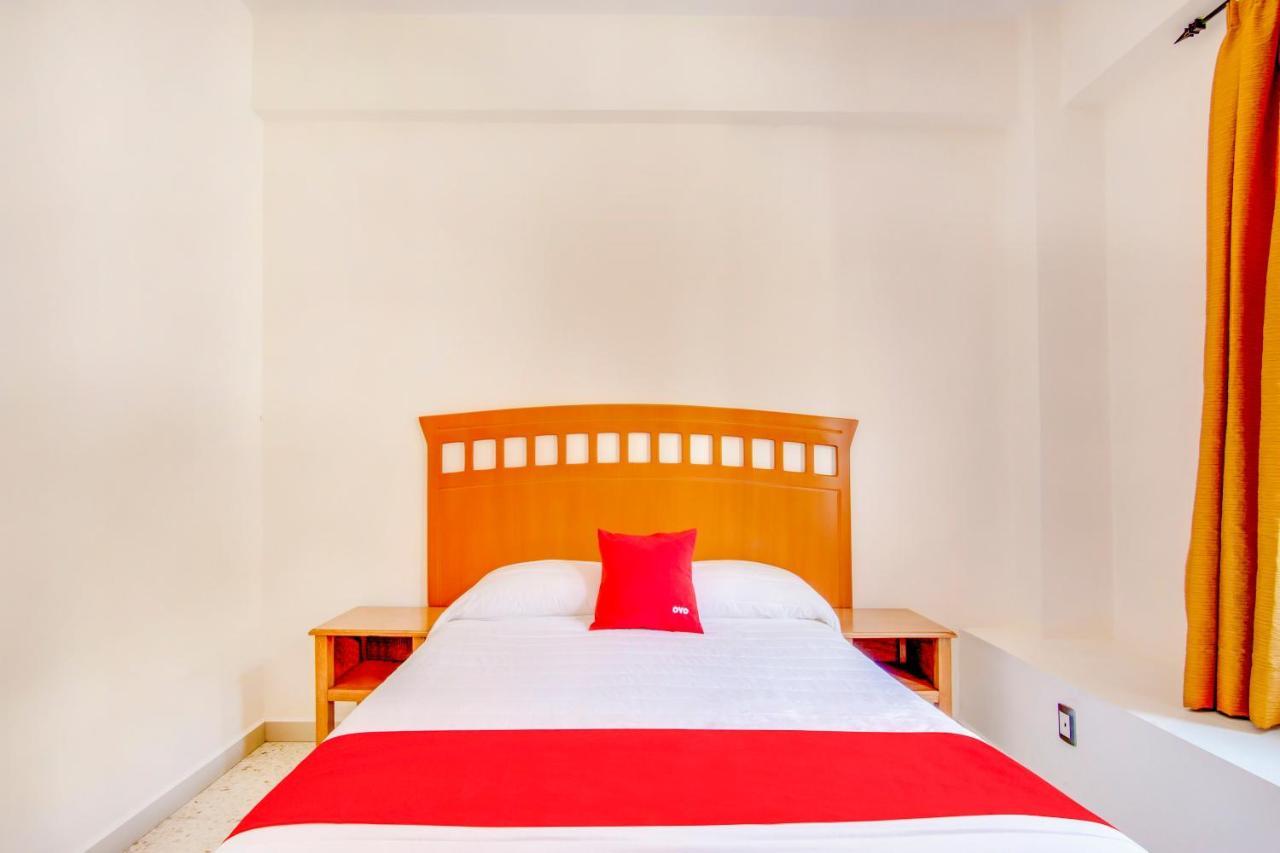 Hotel La Estancia Κολίμα Εξωτερικό φωτογραφία